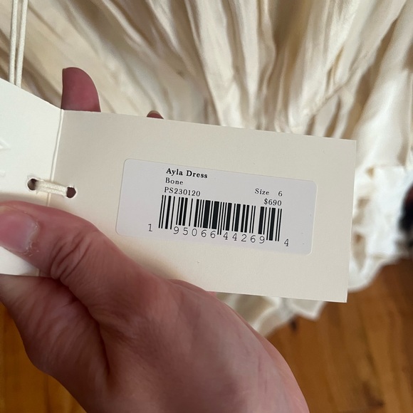 Ulla Johnson Cream Gathered Dress - Picture 4 of 4